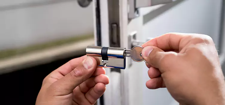 Emergency Locksmith for House Del Rio