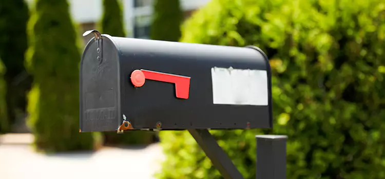 Secure Mailboxes for Packages Del Rio